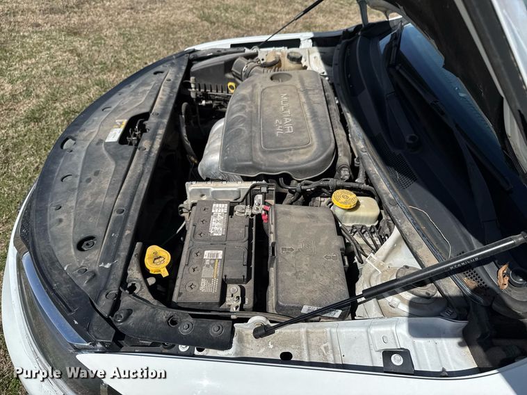 image for item DO0443 2015 Chrysler 200 