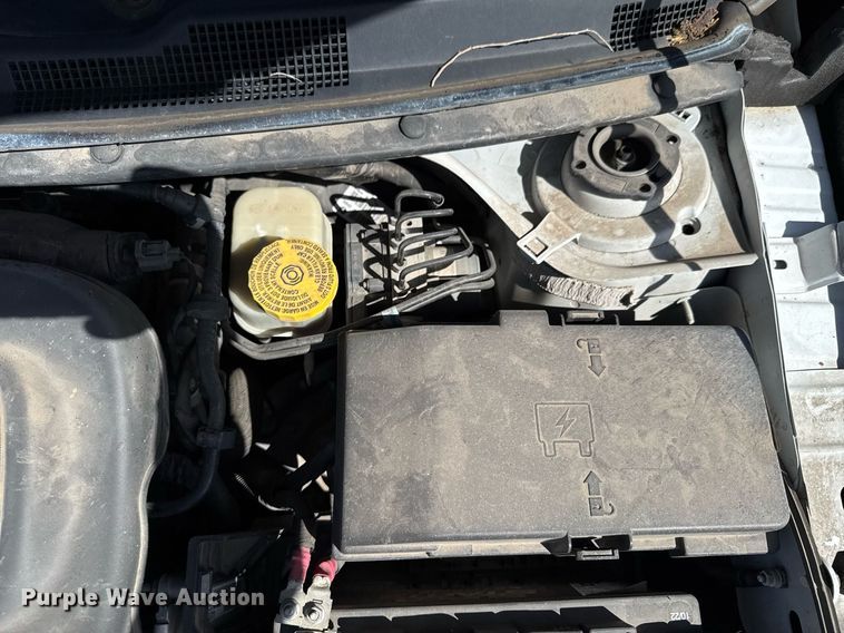 image for item DO0443 2015 Chrysler 200 