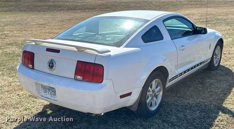 image for item DO0651 2006 Ford Mustang 