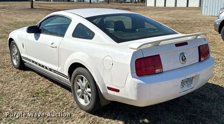 image for item DO0651 2006 Ford Mustang 