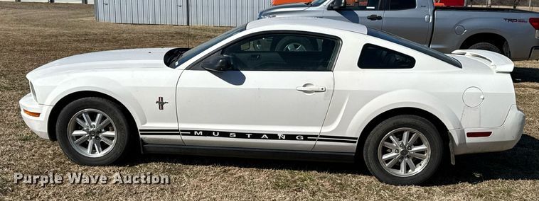 image for item DO0651 2006 Ford Mustang 