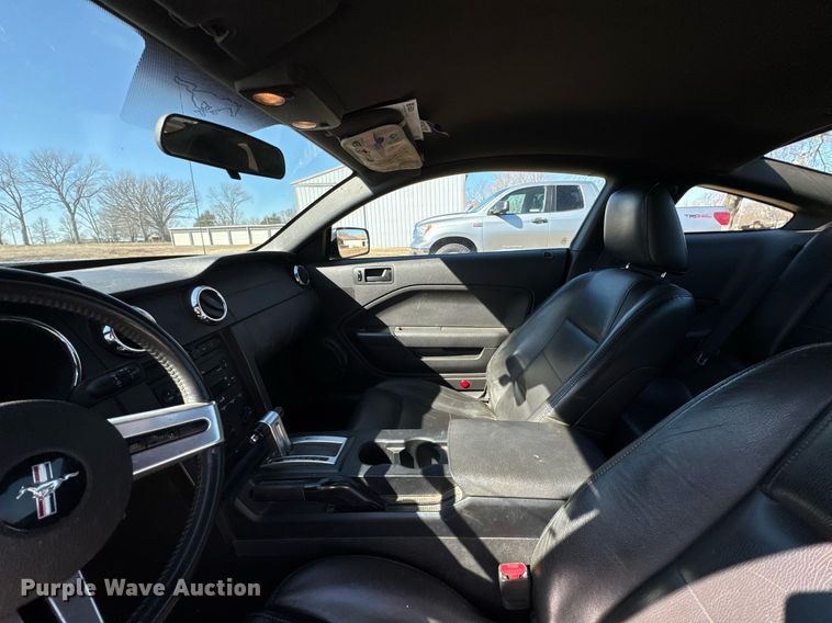 image for item DO0651 2006 Ford Mustang 