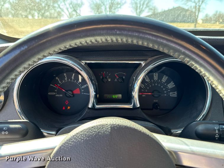 image for item DO0651 2006 Ford Mustang 