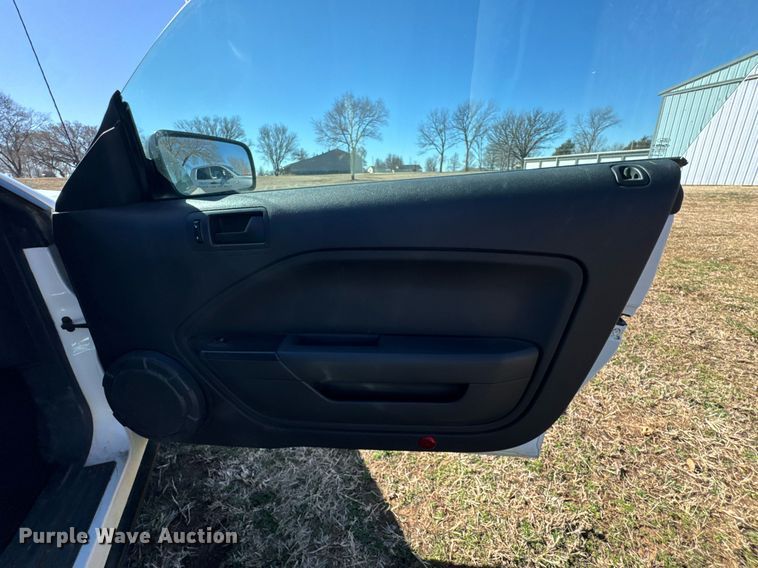 image for item DO0651 2006 Ford Mustang 