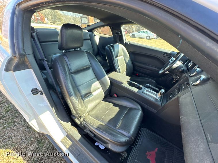 image for item DO0651 2006 Ford Mustang 