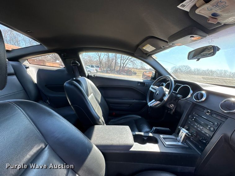 image for item DO0651 2006 Ford Mustang 