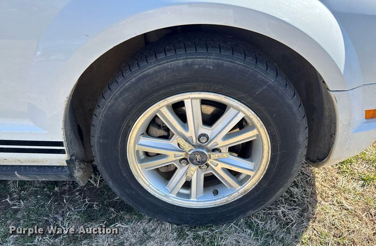 image for item DO0651 2006 Ford Mustang 