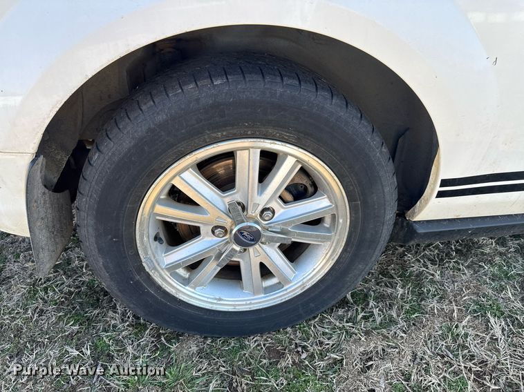 image for item DO0651 2006 Ford Mustang 