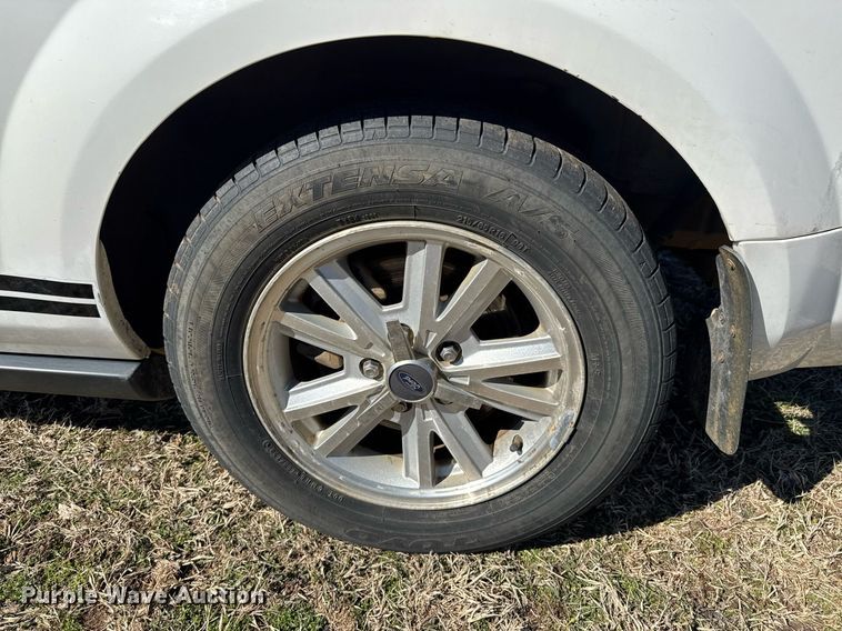 image for item DO0651 2006 Ford Mustang 