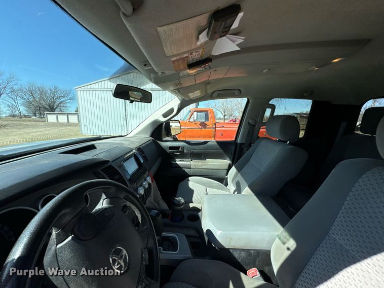 image for item DO0652 2011 Toyota Tundra Double Cab pickup truck