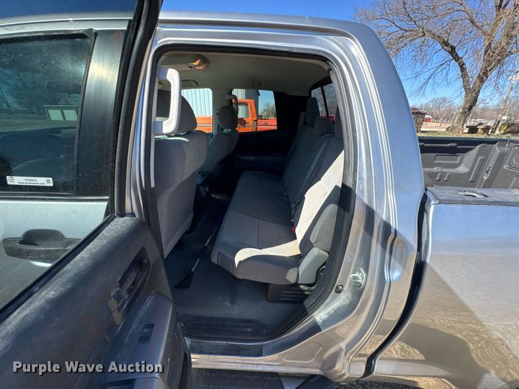 image for item DO0652 2011 Toyota Tundra Double Cab pickup truck