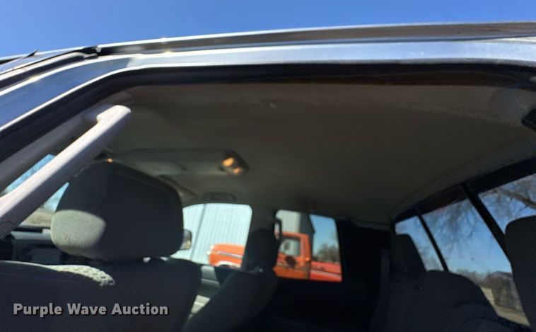 image for item DO0652 2011 Toyota Tundra Double Cab pickup truck