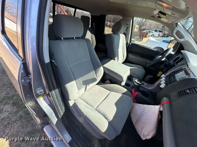 image for item DO0652 2011 Toyota Tundra Double Cab pickup truck