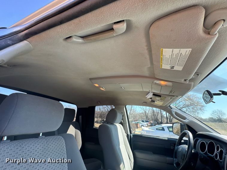 image for item DO0652 2011 Toyota Tundra Double Cab pickup truck