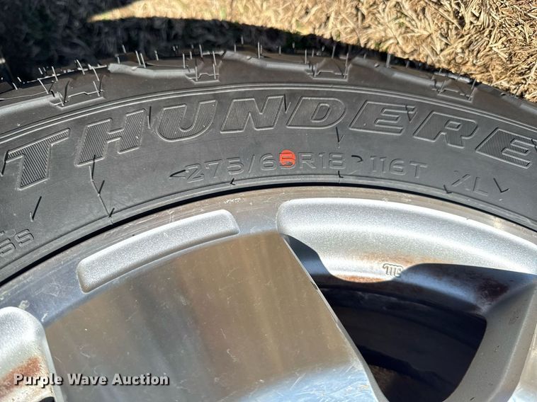 image for item DO0652 2011 Toyota Tundra Double Cab pickup truck