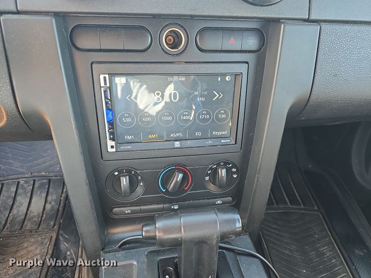 image for item DO7805 2005 Ford Mustang Convertible 