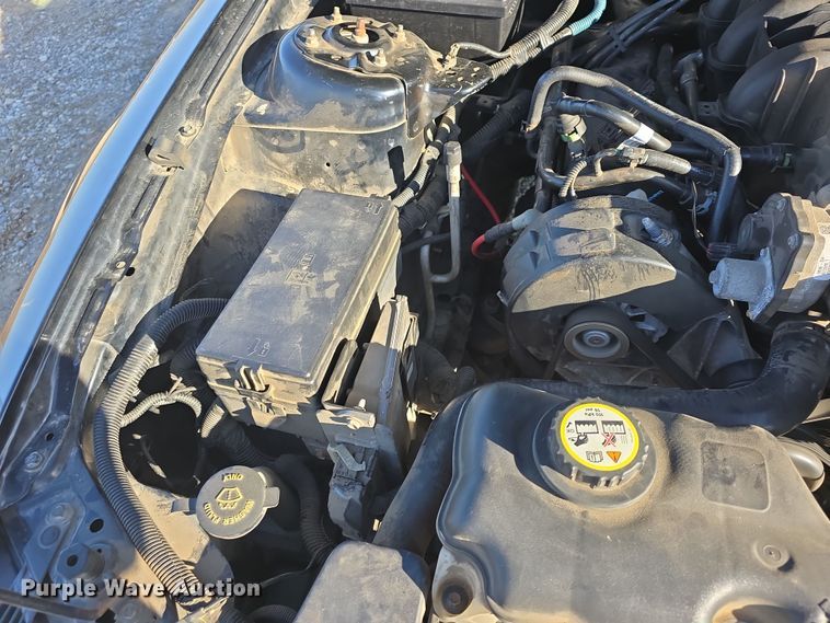 image for item DO7805 2005 Ford Mustang Convertible 