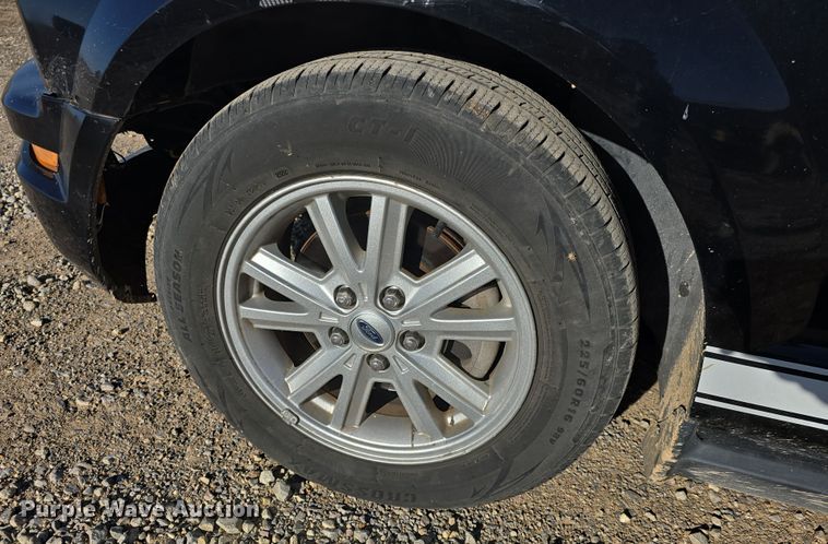 image for item DO7805 2005 Ford Mustang Convertible 