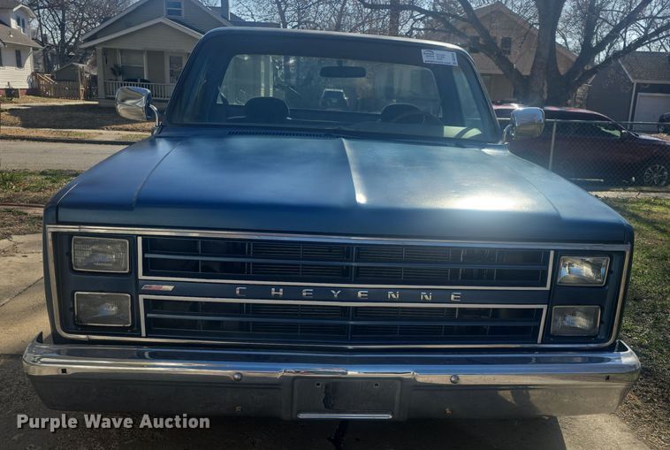 image for item DO7859 1976 Chevrolet  Cheyenne pickup truck