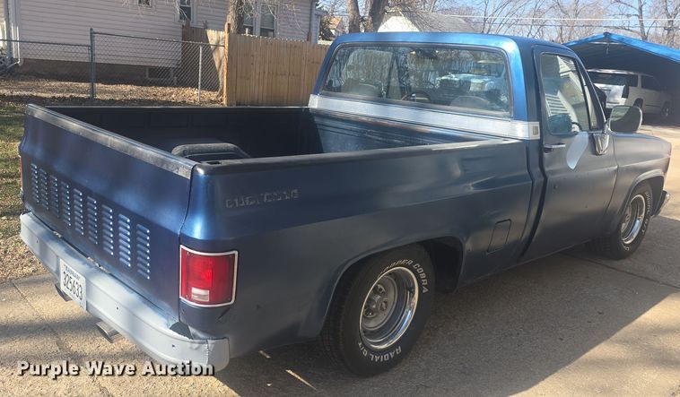 image for item DO7859 1976 Chevrolet  Cheyenne pickup truck