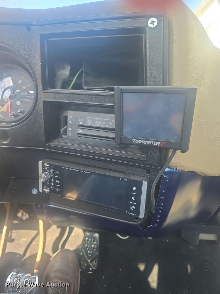 image for item DO7859 1976 Chevrolet  Cheyenne pickup truck