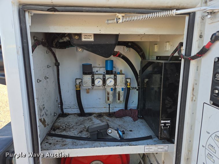 image for item DP6213 2020 Dodge Ram 5500 utility / service truck