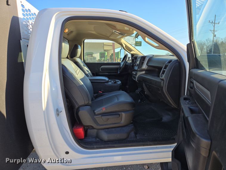 image for item DP6213 2020 Dodge Ram 5500 utility / service truck