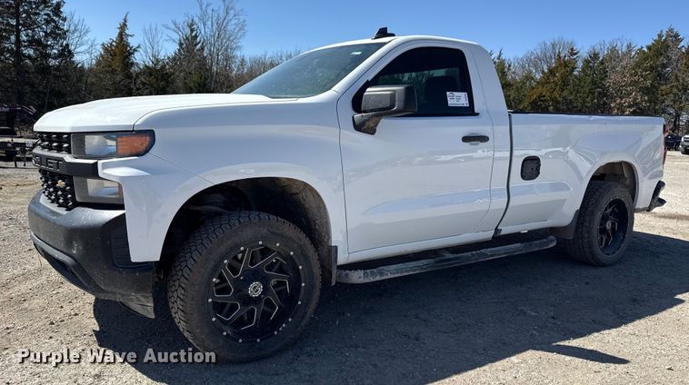 image for item DS3658 2020 Chevrolet Silverado 1500 pickup truck