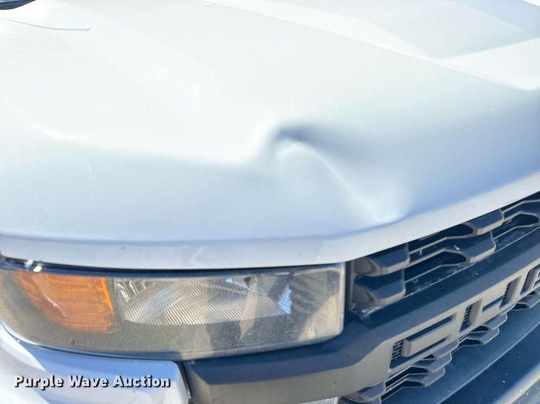 image for item DS3658 2020 Chevrolet Silverado 1500 pickup truck