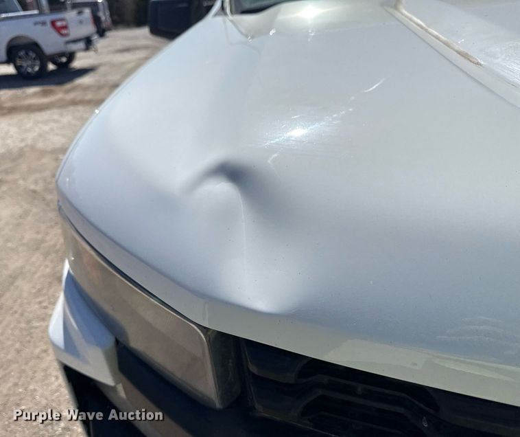 image for item DS3658 2020 Chevrolet Silverado 1500 pickup truck