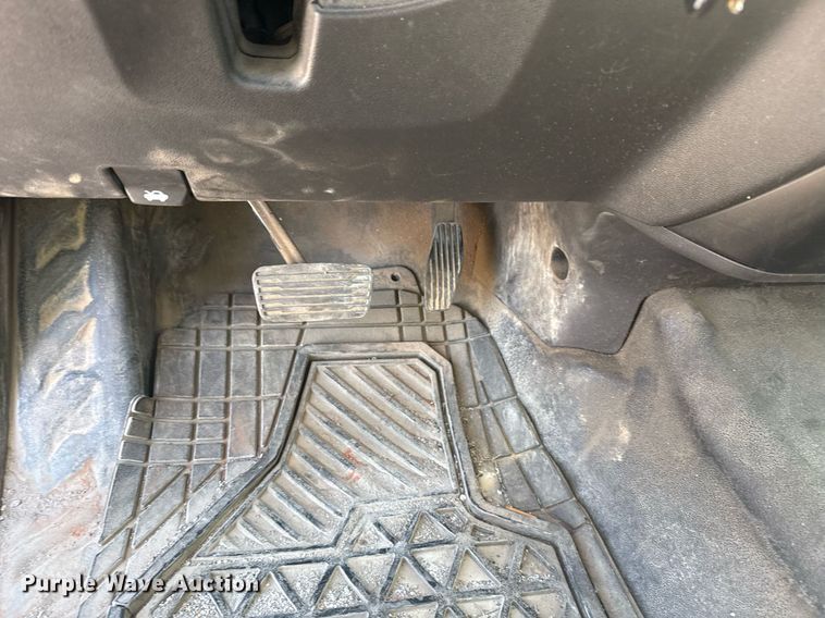 image for item DS3658 2020 Chevrolet Silverado 1500 pickup truck