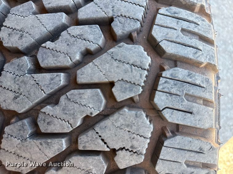 image for item DS3658 2020 Chevrolet Silverado 1500 pickup truck