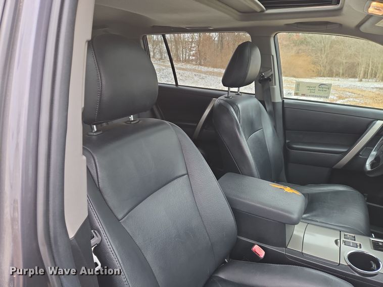 image for item DS5301 2012 Toyota Highlander SUV