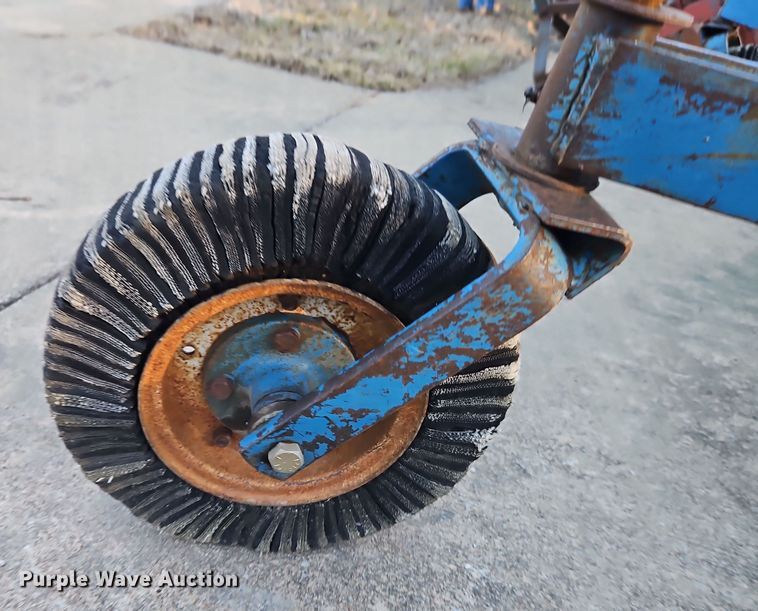 image for item DT7632 Ford 906 rotary mower