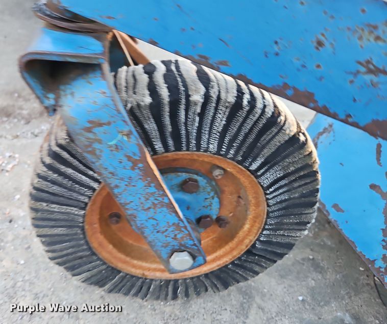 image for item DT7632 Ford 906 rotary mower