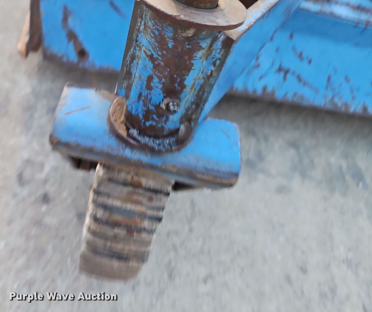 image for item DT7632 Ford 906 rotary mower