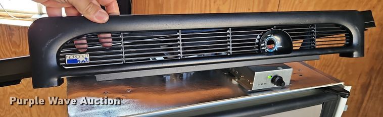 image for item DT7639 Norcold DE0061 refrigerator/freezer