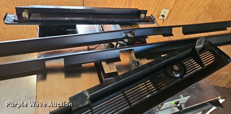 image for item DT7639 Norcold DE0061 refrigerator/freezer