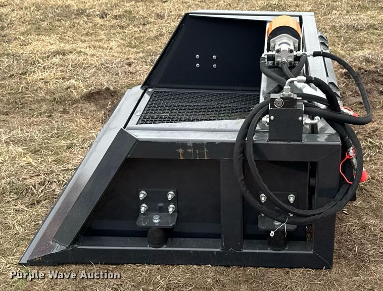 image for item DU9695 2024 Wolverine SB-12-72W skid steer screening bucket