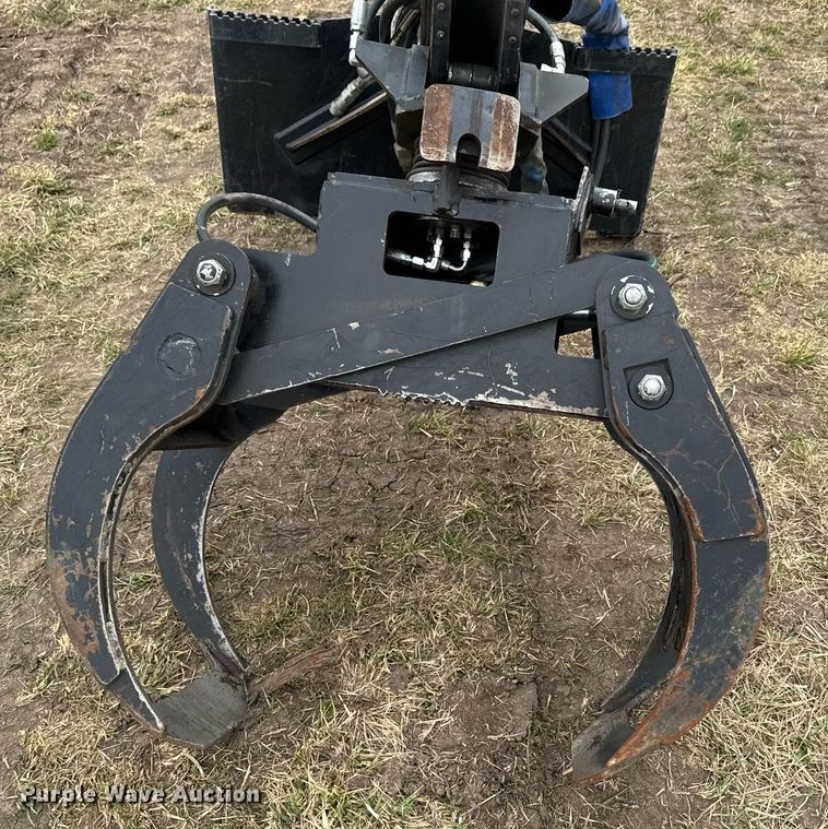 image for item DU9702 Iron & Oak Skidder Loader skid steer grapple