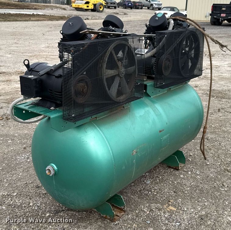 image for item DU9732 1998 Speedaire 5ZG39A air compressor