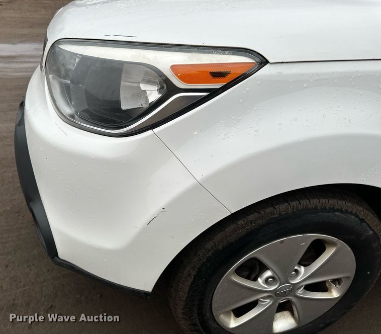 image for item DV0628 2015 Kia  Soul  SUV