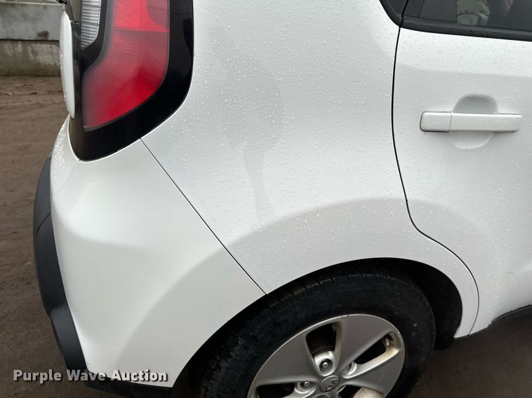 image for item DV0628 2015 Kia  Soul  SUV