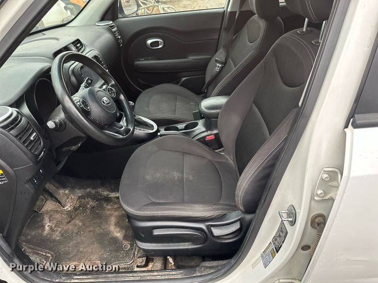 image for item DV0628 2015 Kia  Soul  SUV