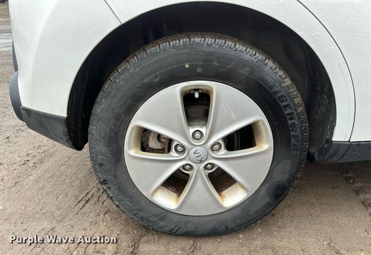 image for item DV0628 2015 Kia  Soul  SUV