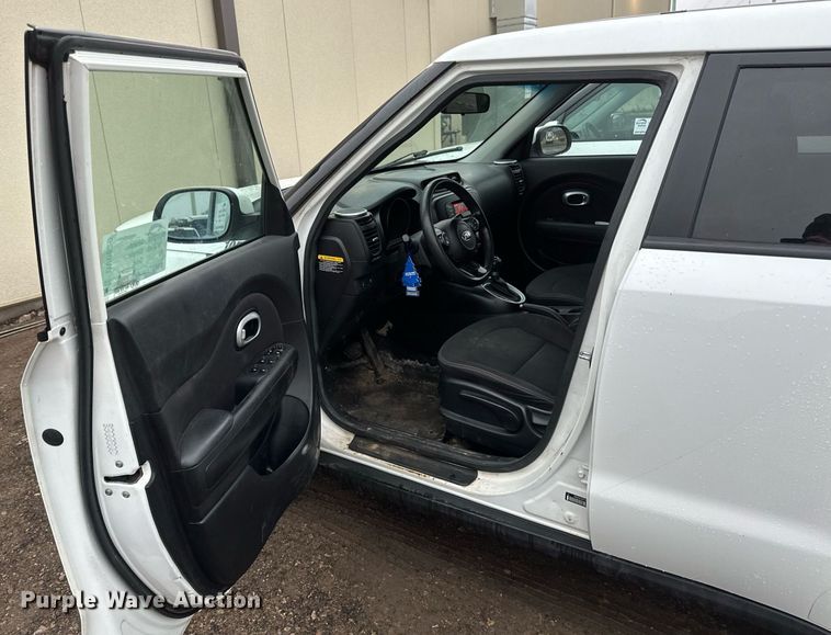image for item DV0629 2015 Kia  Soul SUV