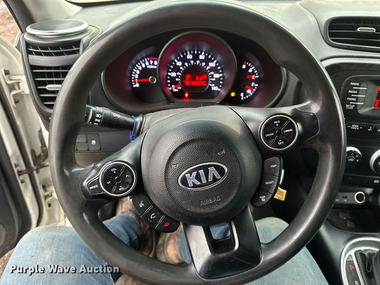 image for item DV0629 2015 Kia  Soul SUV