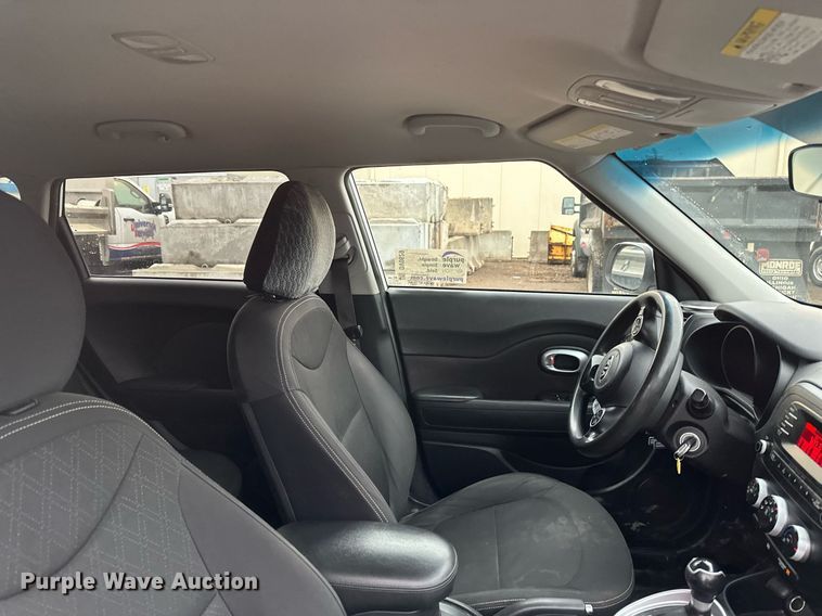 image for item DV0629 2015 Kia  Soul SUV