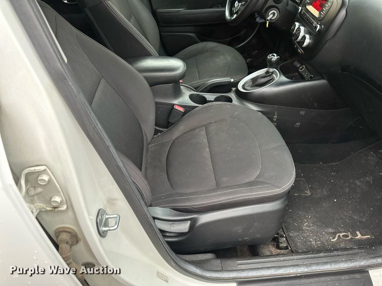 image for item DV0629 2015 Kia  Soul SUV