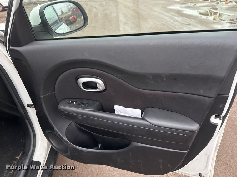 image for item DV0629 2015 Kia  Soul SUV